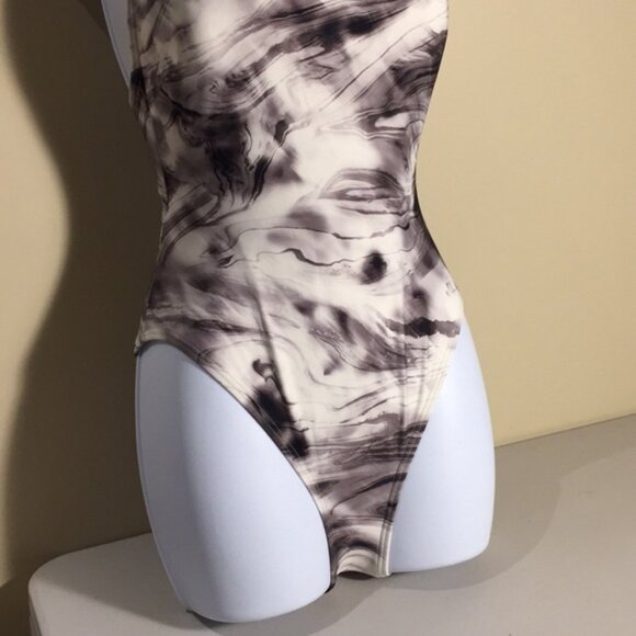 Gap Ladies Tie Dye Bathing Suit Swim Suit Tank Style Size Medium - Picture 3 of 16